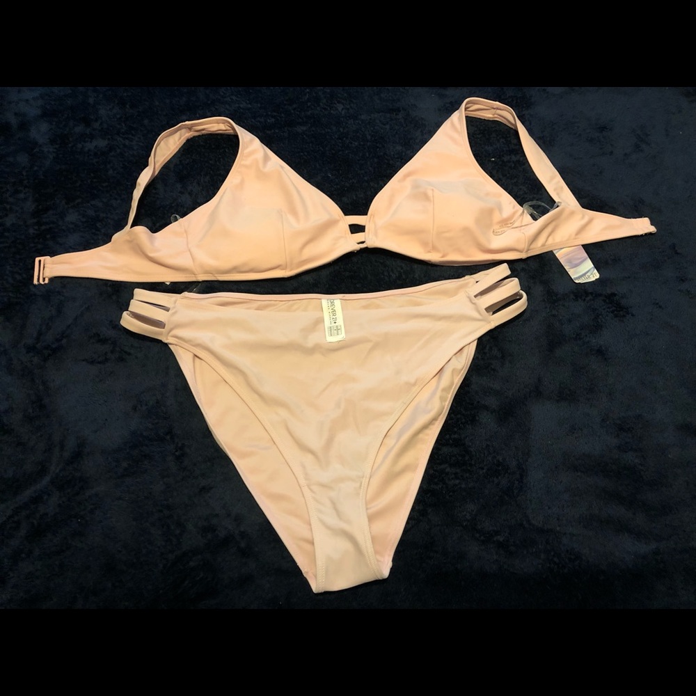 Plus size 2x light pink Forever21 bathing suit